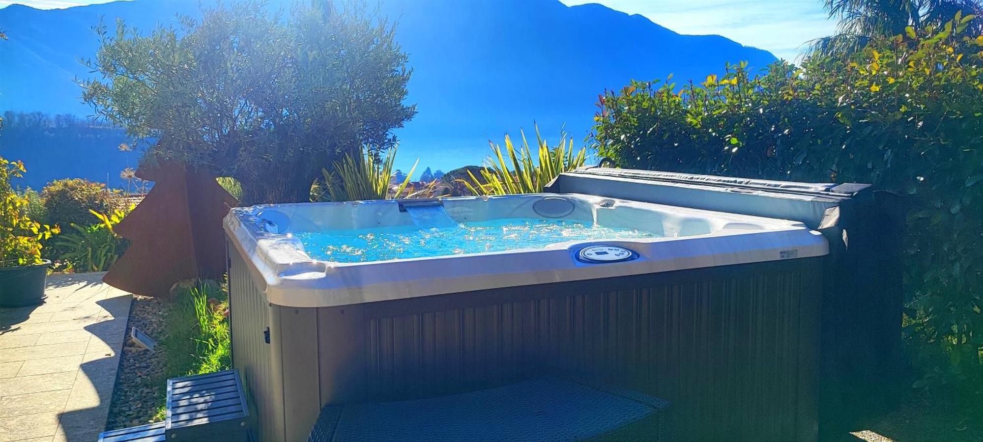 Magic Garden With Jacuzzi-Pool And Luxury Lake Como View Lenno Ngoại thất bức ảnh